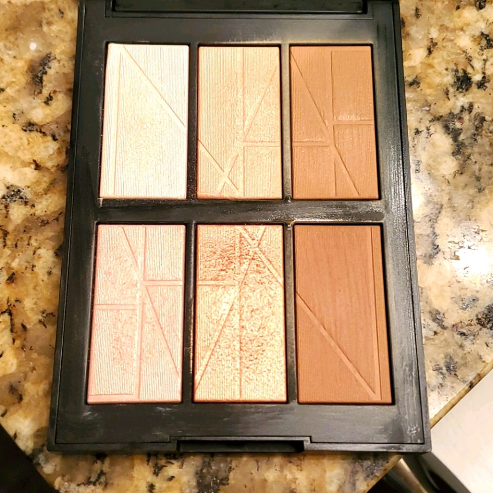 Nars bronzer highlighter palette